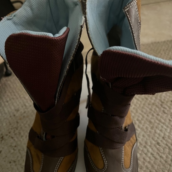 Dollhouse Size 10 Shoe Bootie - Picture 5 of 9